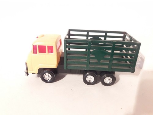Camion furgone vecchio - ,
